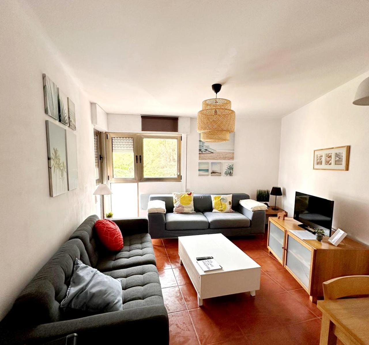 Apartamento Playa Meron San Vicente De La Barquera Luaran gambar